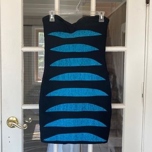 Strapless fitted black and blue dress